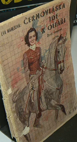 Černovláska jde k oltáři