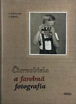 Čiernobiela a farebná fotografia