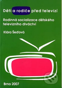 Děti a rodiče před televizí