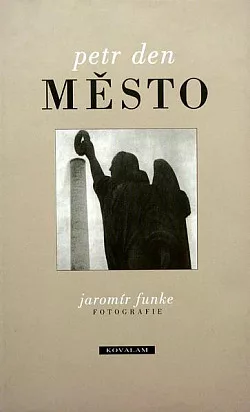 Město