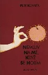 Nemluv na mě, když se holím