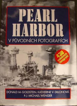 Pearl Harbor v původních fotografiích