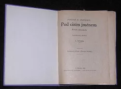 Pod cizím jménem