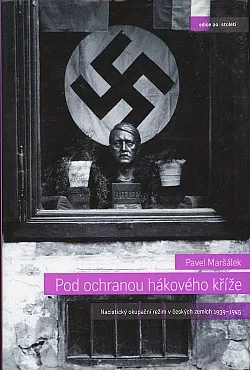 Pod ochranou hákového kříže