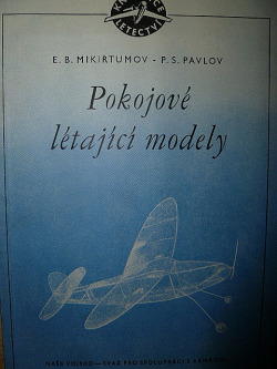 Pokojové létající modely
