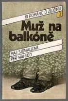 Muž na balkóně