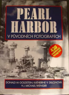 Pearl Harbor v původních fotografiích