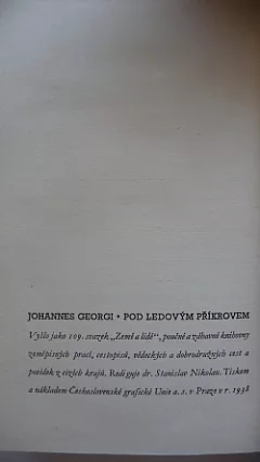 Pod ledovým příkrovem