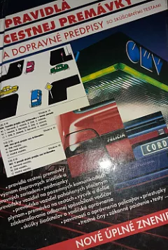 Pravidlá cestnej premávky a dopravné predpisy so skúšobnými testami